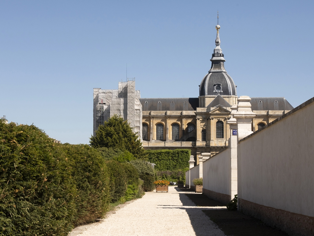 Agrandir l'image - fenêtre modale - Murs restaurés sur la Terrasse La Quintinie.