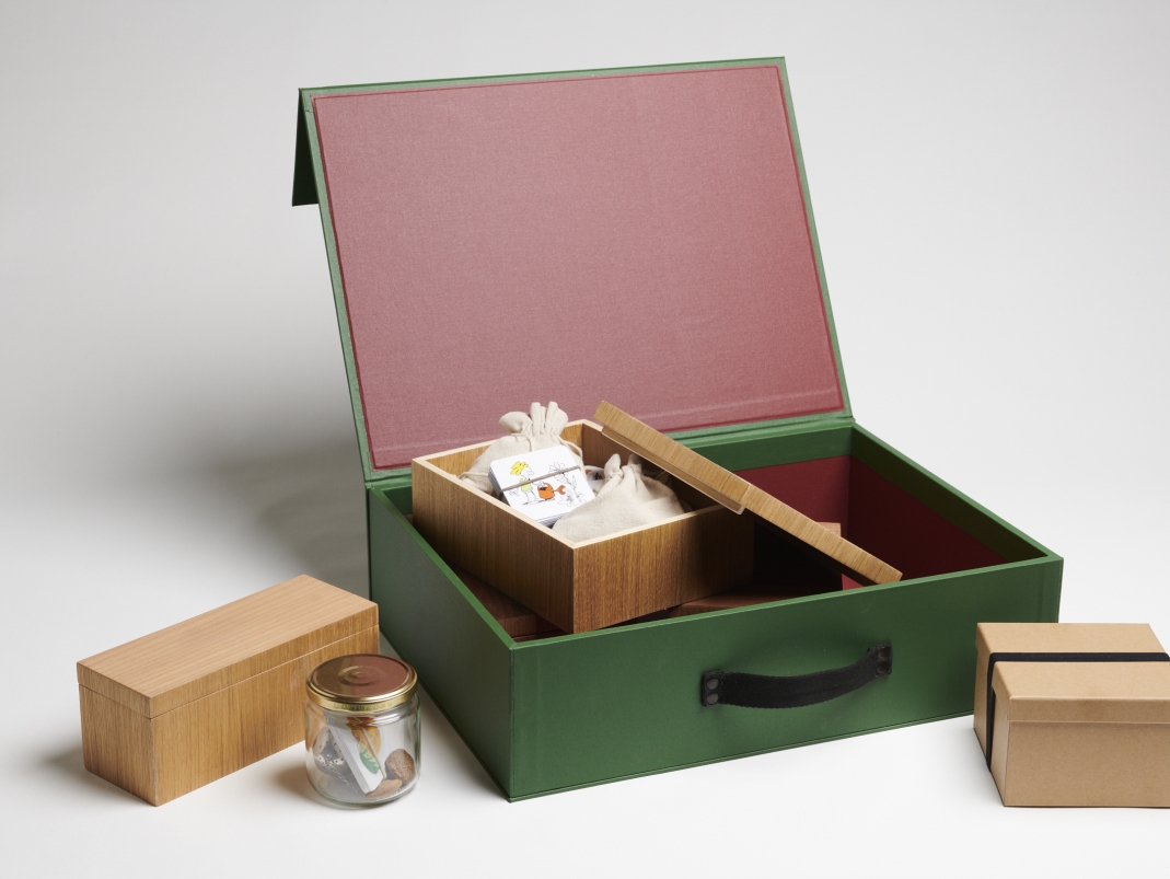 Agrandir l'image - fenêtre modale - Boîte ouverte de la mallette pédagogique.