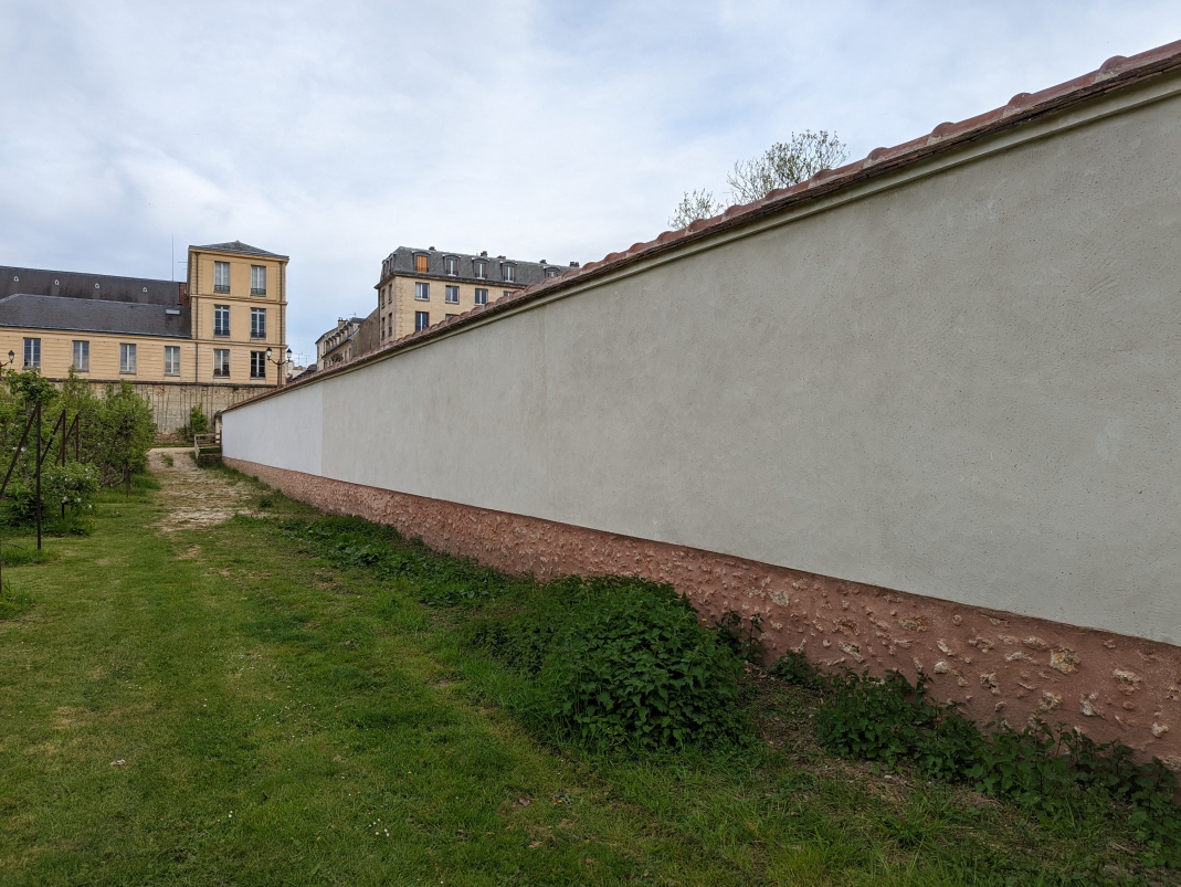 Agrandir l'image - fenêtre modale - Mur M19 séparant le 5e des Onze du Duhamel du Monceau après sa restauration.