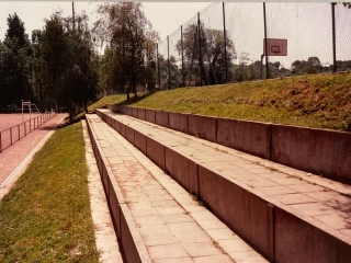 Agrandir l'image - fenêtre modale - vu des gradins du parc des sports Jean Vilar